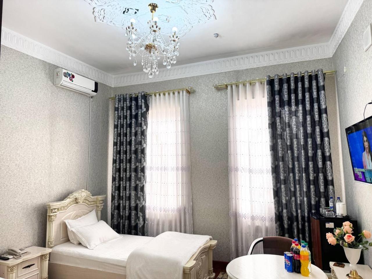 Hotel Karavan Urgench Exterior photo